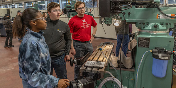 Students at Advanced Manufacturing Workforce and Innovation Hub