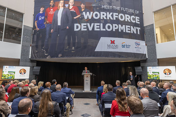 Ribbon-cutting ceremony at Advanced Manufacturing Workforce and Innovation Hub