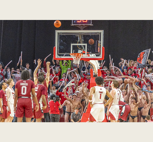 Miami swimmer Eli Rolfsen called "swimming" in Millett Hall during basketball games  surreal (photo by Scott Kissell).
